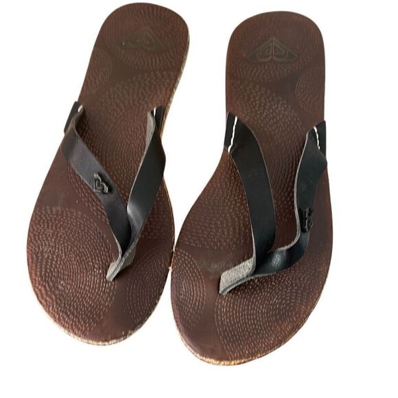 Roxy Black Leather Strap Flat Flip Flop Thongs Beach Summer 7 - Picture 1 of 9